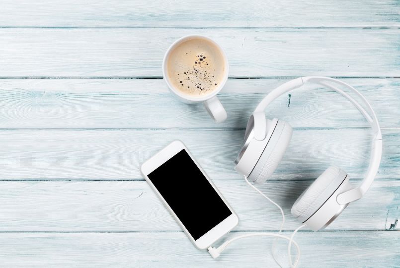 4 Podcasts Every Female Entrepreneur Should Listen To